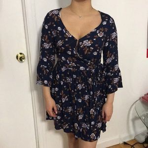 American Eagle Kimono wrapped dress